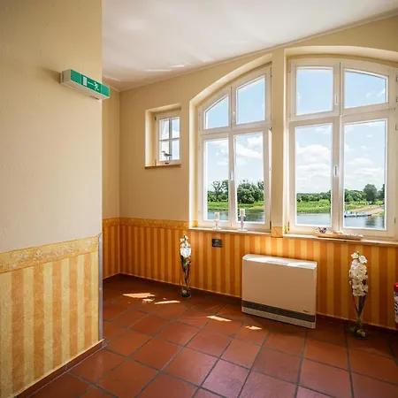 Elbterrasse Woerlitz Oranienbaum-Wörlitz