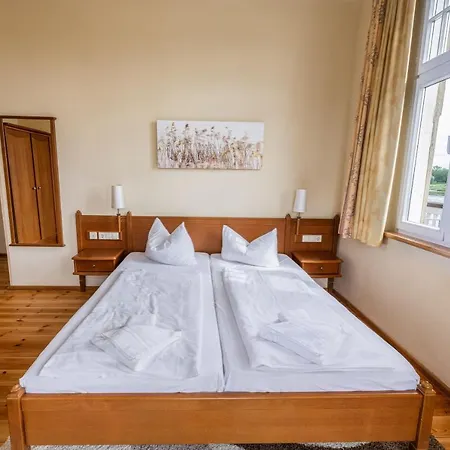 Elbterrasse Woerlitz Oranienbaum-Wörlitz