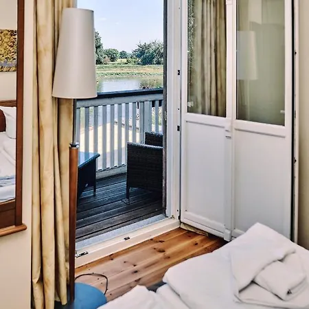 Elbterrasse Woerlitz Szálloda